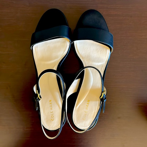 EUC! Cole Haan Josie Block Heel Sandals - Picture 9 of 16